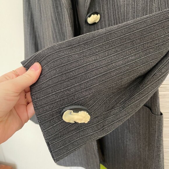 Romeo Gigli Cameo Runway Jacket Extremely Rare Vintage 90s Piece From Italy - Picture 5 of 8